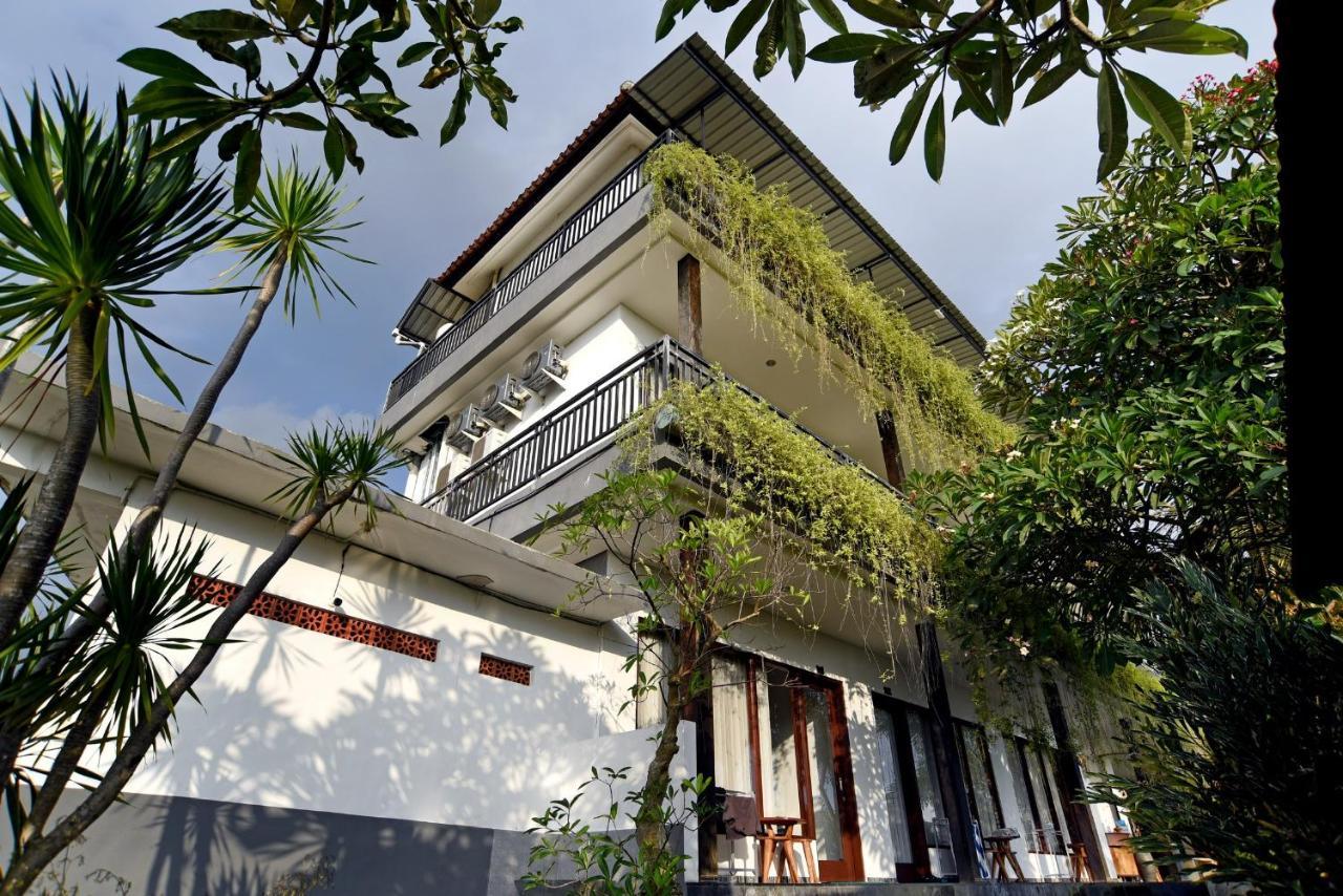 Grandpa Guest House Canggu Dış mekan fotoğraf