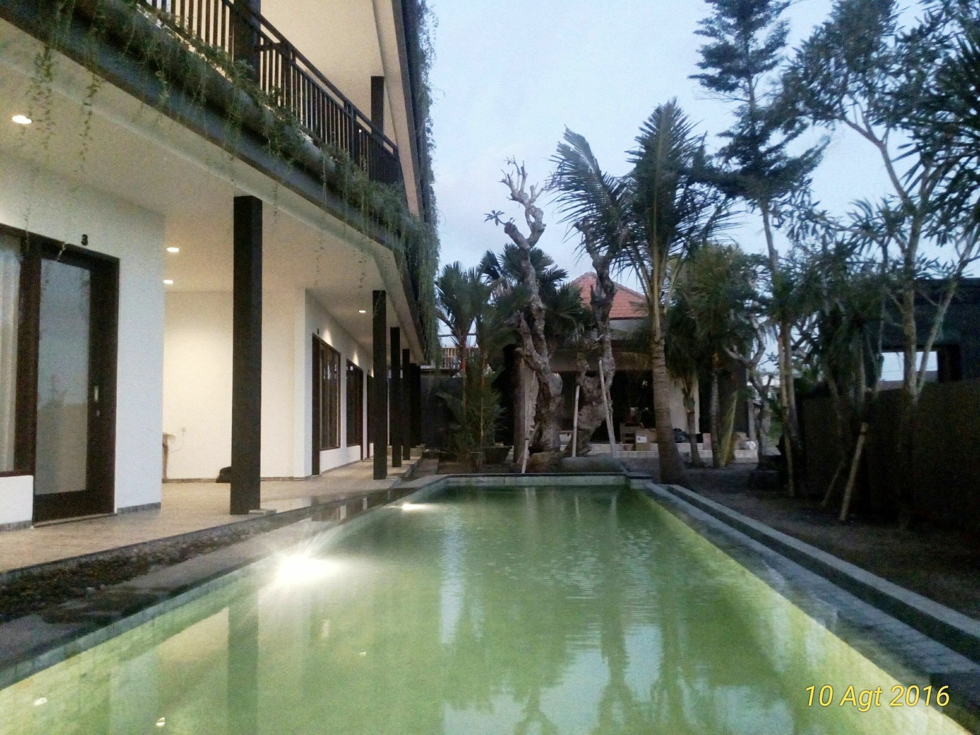 Grandpa Guest House Canggu Dış mekan fotoğraf